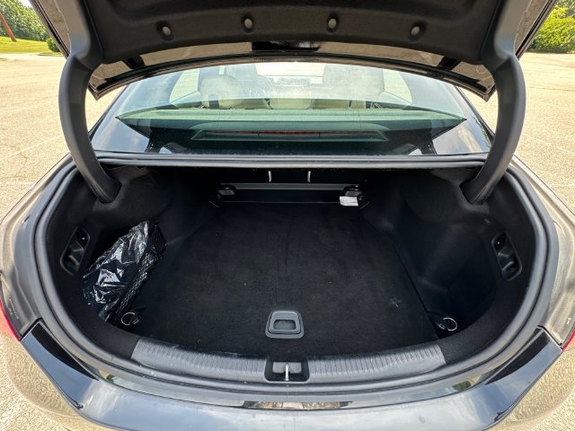 Used 2022 Mercedes-Benz C 300 4MATIC Sedan image 33