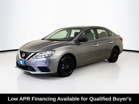 Used 2018 Nissan Sentra S w/ S Midnight Style Package FWD image 3