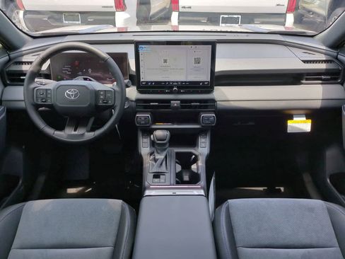Used 2026 Toyota RAV4 XSE w/ Weather Package AWD/4WD image 14