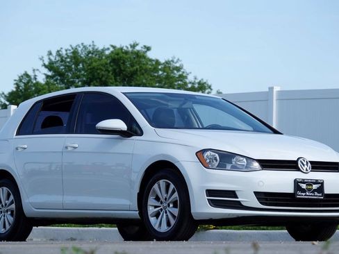 Used 2015 Volkswagen Golf TDI S FWD image 37