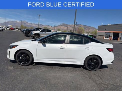 Used 2024 Nissan Sentra SR FWD image 11