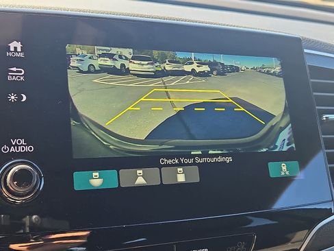 Used 2022 Honda Pilot Sport image 19