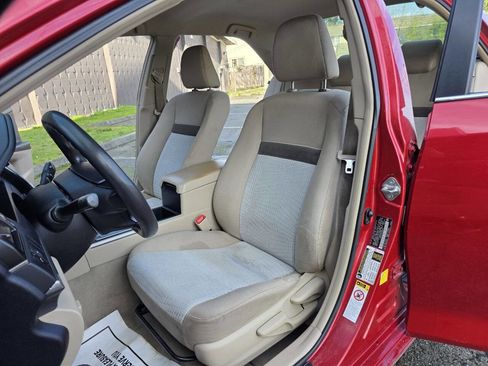 Used 2012 Toyota Camry LE w/ Protection Pkg image 36