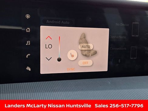 Used 2025 Nissan Murano SV AWD/4WD image 20