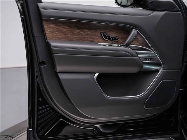 New 2026 Land Rover Range Rover SE AWD/4WD image 23