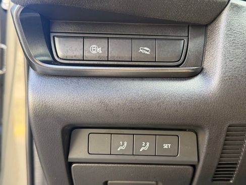 Used 2024 MAZDA CX-30 Carbon image 32