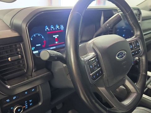 Used 2024 Ford F350 Lariat w/ Lariat Ultimate Package AWD/4WD image 5