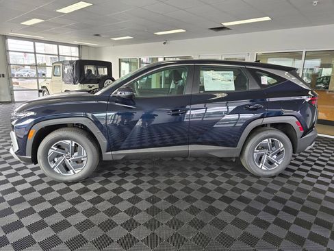 New 2026 Hyundai Tucson Blue SE w/ Tow & Go Package image 7