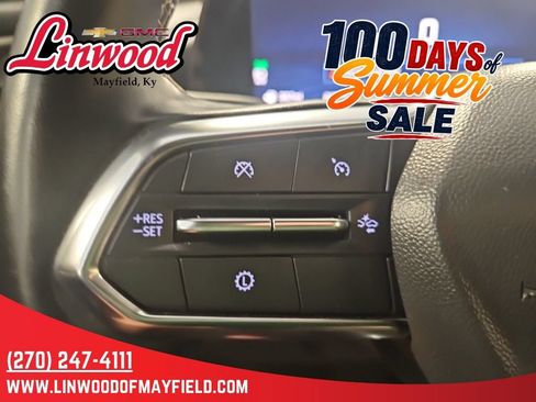 Used 2026 Chevrolet Traverse LT AWD/4WD image 21