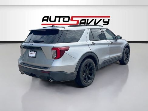 Used 2023 Ford Explorer ST-Line w/ Class IV Trailer Tow Package RWD image 7