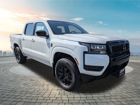 New 2026 Nissan Frontier SV w/ SV Convenience Package AWD/4WD image 1