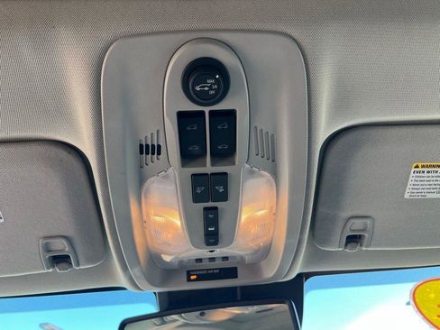 Used 2014 Chevrolet Equinox LTZ image 39