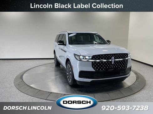 New 2026 Lincoln Navigator Black Label AWD/4WD image 3