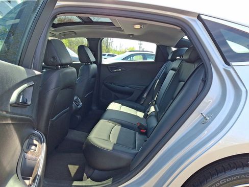 Used 2021 Chevrolet Malibu Premier image 10