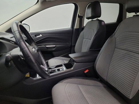 Used 2017 Ford Escape SE w/ SE Sport Appearance Package FWD image 17