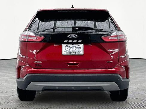 Certified 2024 Ford Edge SEL w/ Convenience Package AWD/4WD image 4