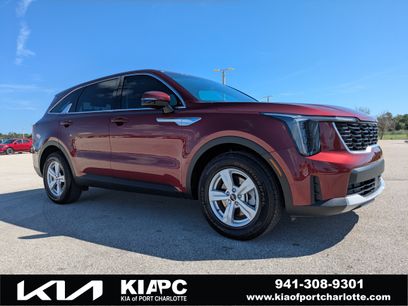 Used 2025 Kia Sorento LX
