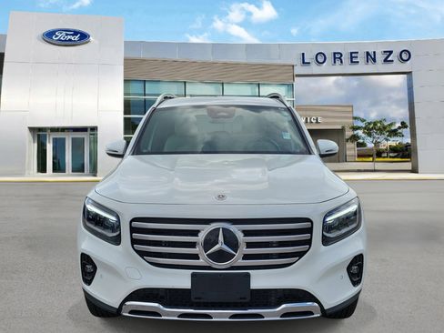 Used 2025 Mercedes-Benz GLB 250 image 2