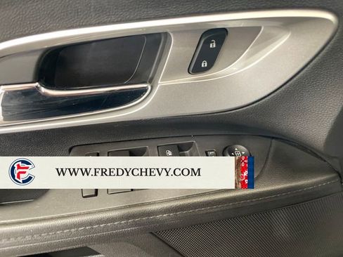 Used 2016 Chevrolet Equinox LT w/ Convenience Package FWD image 11