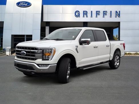 Used 2023 Ford F150 Lariat w/ Trailer Tow Package image 11