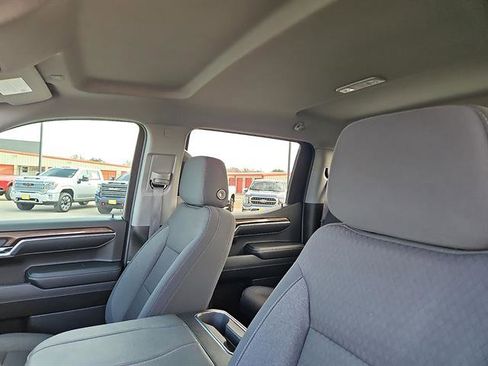 Used 2024 Chevrolet Silverado 1500 RST w/ Z71 Off-Road Package image 12