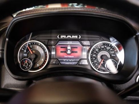 Used 2019 RAM 3500 Laramie image 22