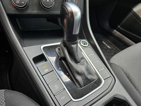 Used 2021 Volkswagen Jetta S FWD image 19