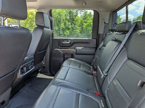 Used 2023 GMC Sierra 3500 Denali w/ Denali Ultimate Package AWD/4WD image 14