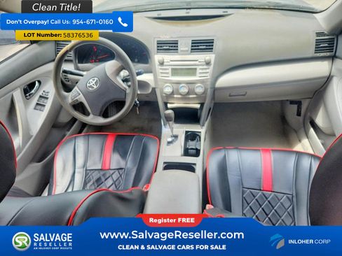 Used 2011 Toyota Camry LE FWD image 11