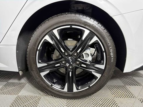 Used 2024 Kia K5 GT-Line w/ GT-Line Premium Package image 18