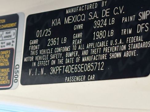 Used 2025 Kia K4 FWD image 28