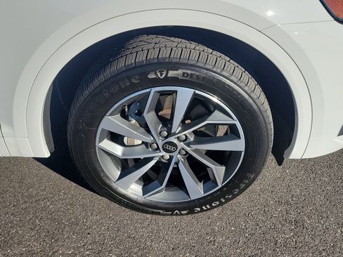 Used 2022 Audi Q5 2.0T Premium w/ Convenience Package image 44