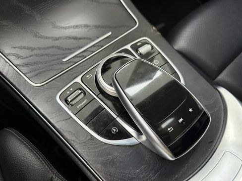 Used 2017 Mercedes-Benz C 300 Sedan image 13