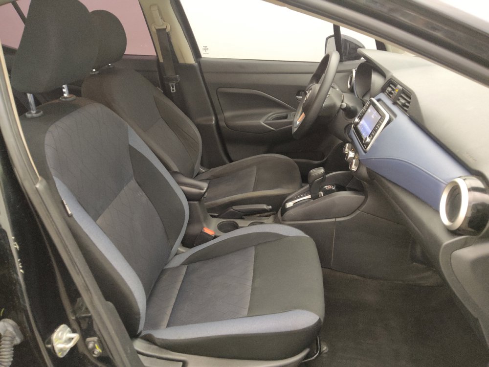 Used 2023 Nissan Versa SV FWD image 21