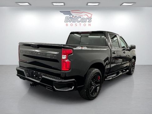 Used 2023 Chevrolet Silverado 1500 RST w/ Redline Edition AWD/4WD image 4