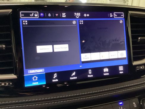 New 2026 Chrysler Pacifica Select image 24