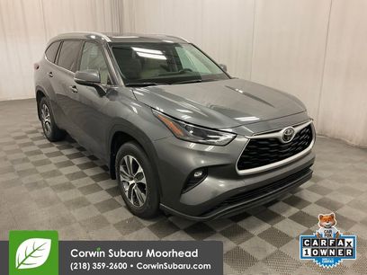 Used 2022 Toyota Highlander XLE