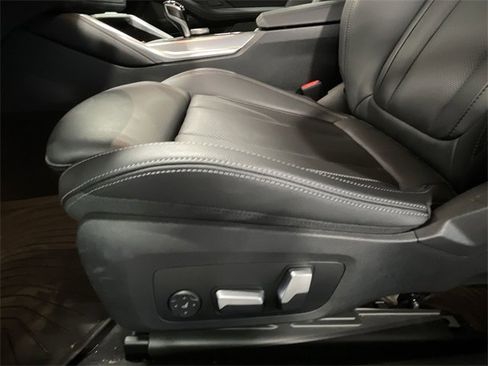 Used 2023 BMW 430i xDrive 430i xDrive w/ M Sport Package image 18