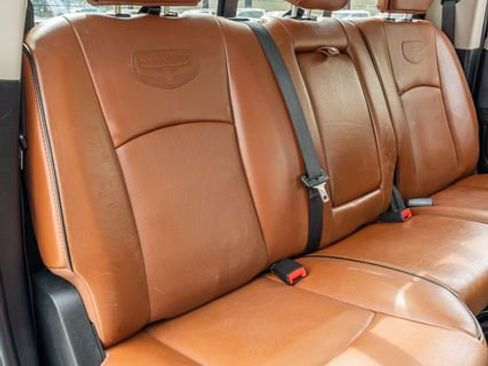 Used 2017 RAM 3500 Laramie Longhorn image 40