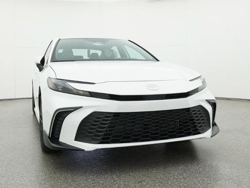 New 2026 Toyota Camry SE FWD image 39