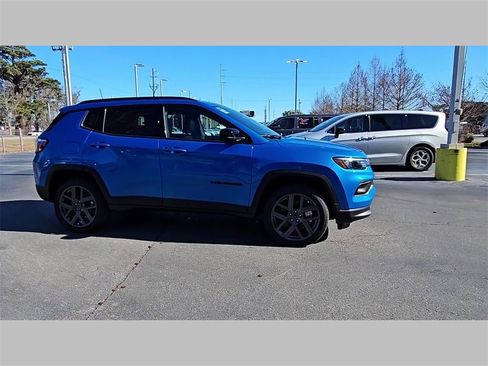 New 2026 Jeep Compass Latitude image 33