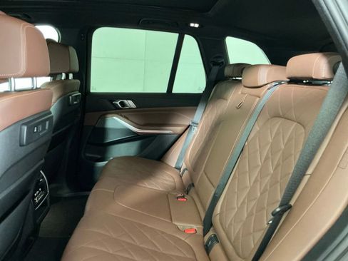 Certified 2023 BMW X5 xDrive40i w/ Luxury Seating Package AWD/4WD image 26