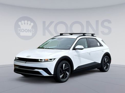 New 2025 Hyundai Ioniq 5 SEL image 1