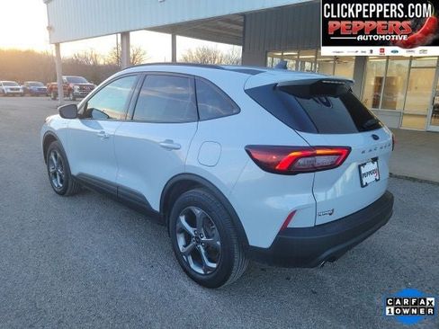 Used 2025 Ford Escape ST-Line Elite image 3