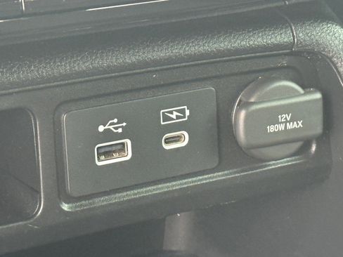 Used 2024 Honda Pilot TrailSport image 18