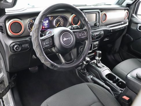 Used 2021 Jeep Wrangler Unlimited Sport image 21