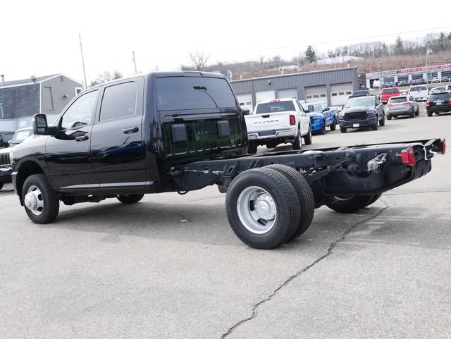 Used 2024 RAM 3500 Tradesman AWD/4WD image 4