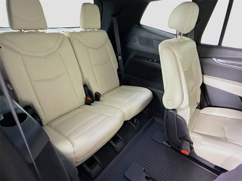 Used 2020 Cadillac XT6 Sport image 22