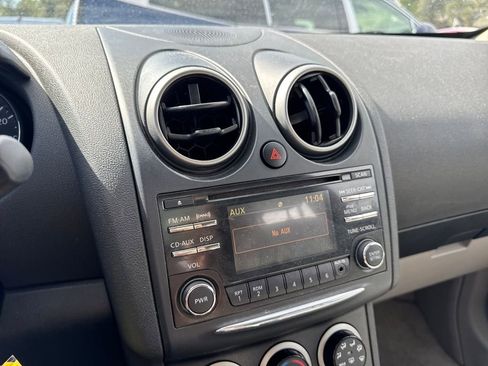 Used 2014 Nissan Rogue S w/ Convenience Package image 35