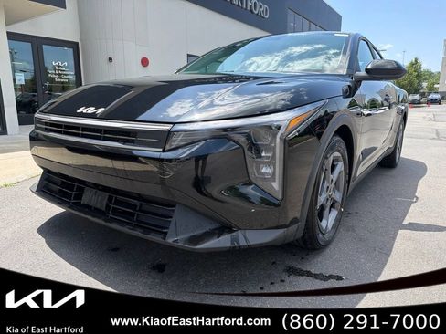 New 2026 Kia K4 FWD image 3